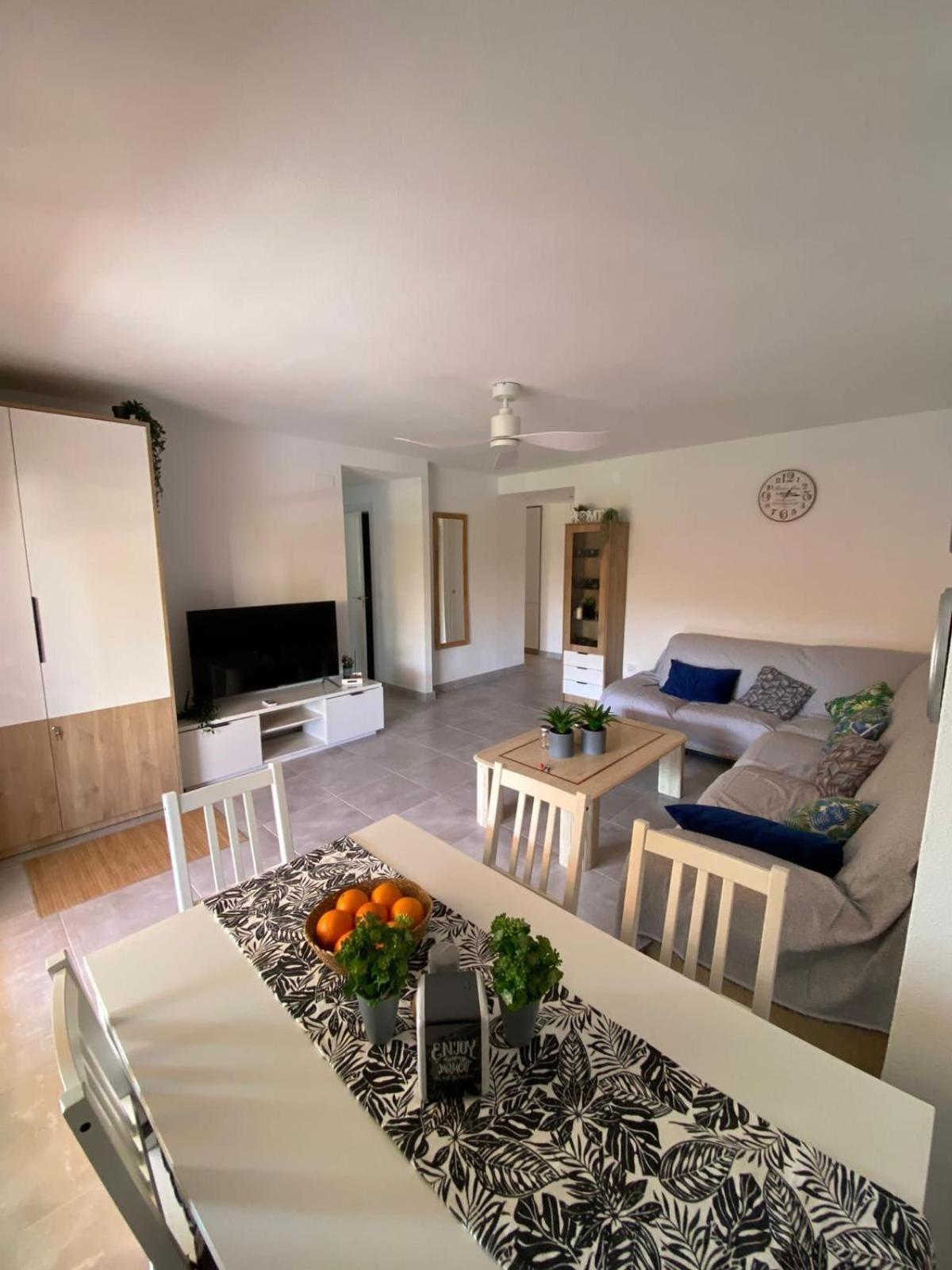 Apartamento PARADISE Solo Familias Gandía Exterior foto