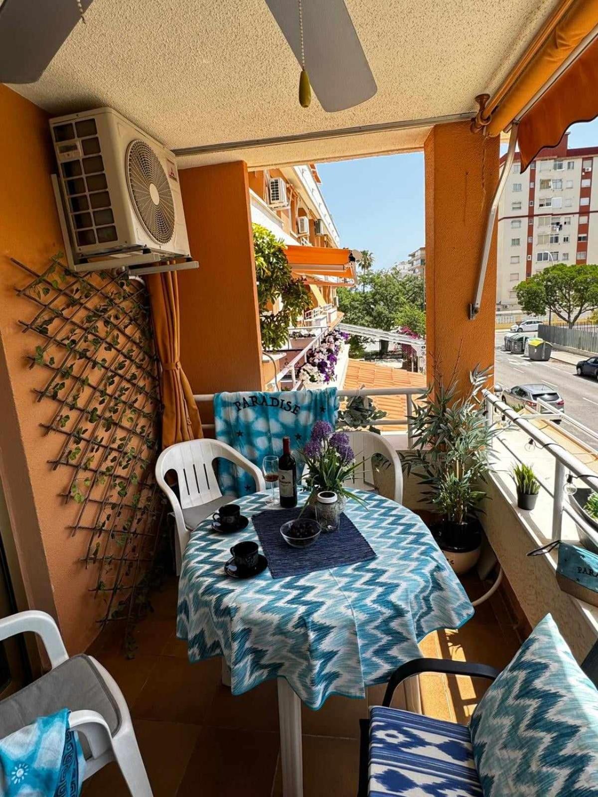 Apartamento PARADISE Solo Familias Gandía Exterior foto
